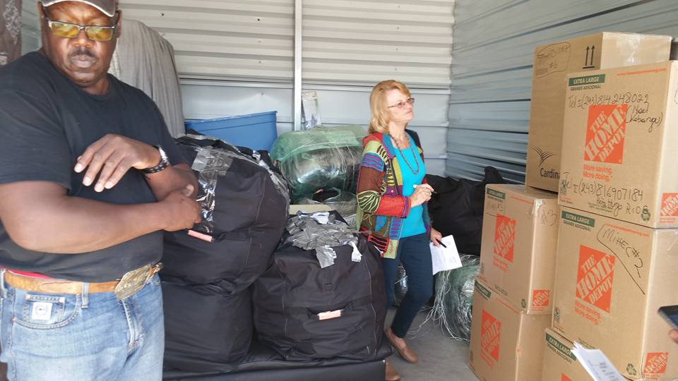 loading-boxes-09-2015-004