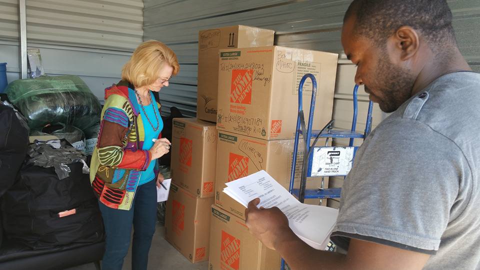 loading-boxes-09-2015-005